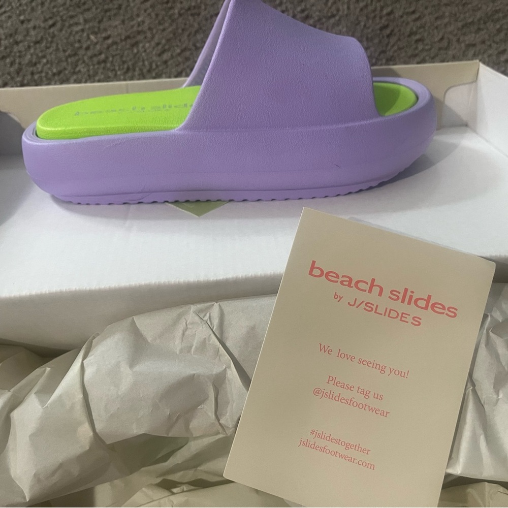 J/SLIDES Lavender and Lime Beach Slides